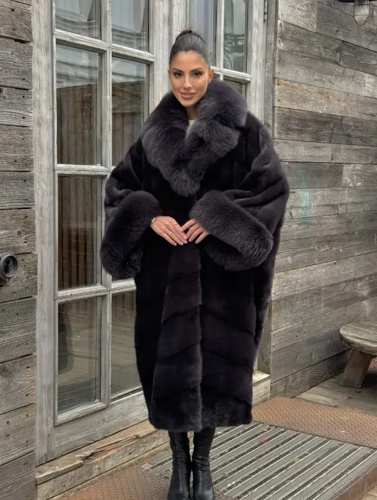 Женская норковая шуба в стиле «Бохо» с отделкой на воротнике и рукавах из меха песца - фото 9