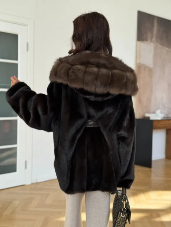 Коричневая норковая шуба с накладными карманами - фото 6