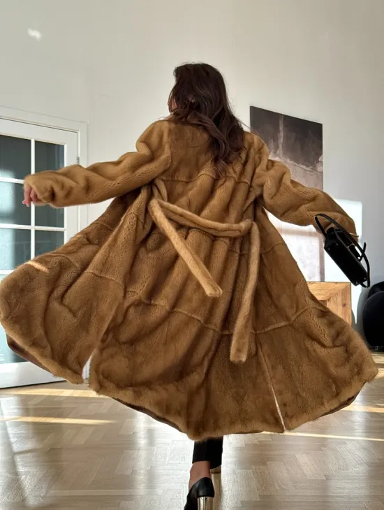 Золотая норковая шуба - фото 10