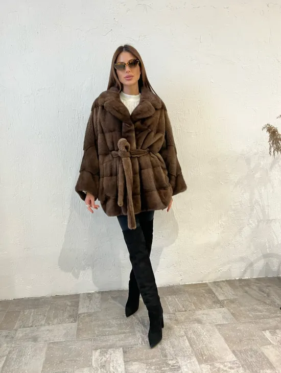 Пончо - шуба из плюшевой североамериканской норки цвет соболь - фото 6