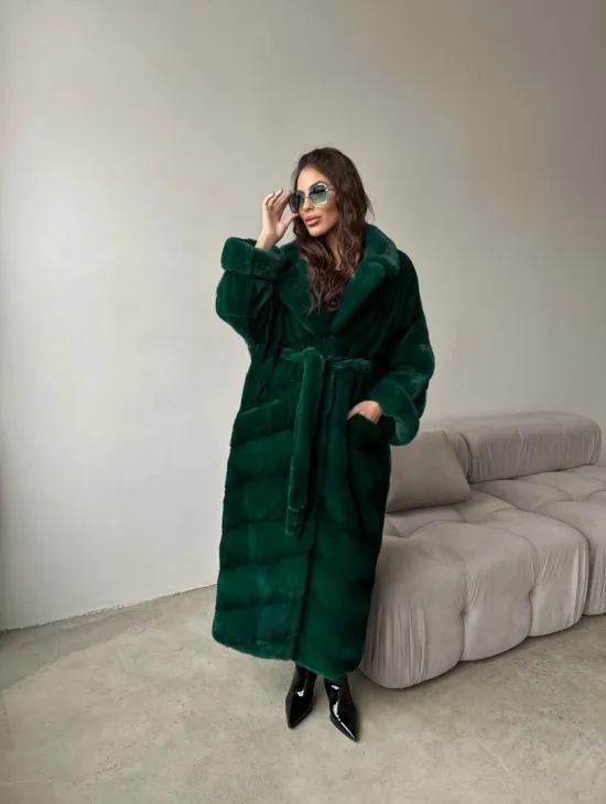 Шуба из плюшевой норки Velvet - цвет изумруд - фото 5